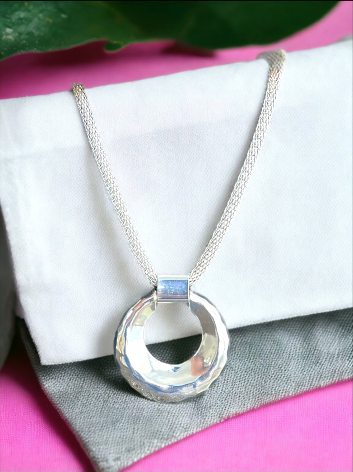 Silver Mesh Chain with Hammered Pendant Necklace - Reed House of Jewels