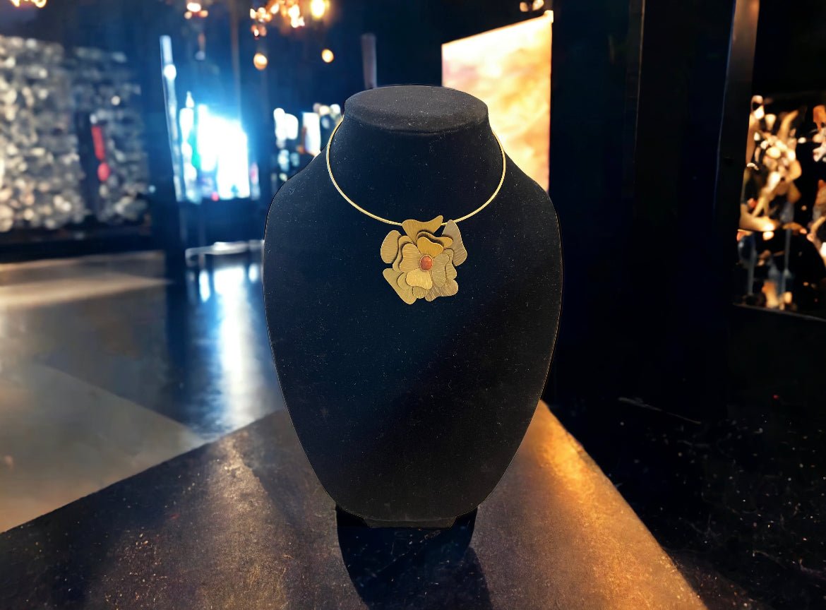 Golden Floral Choker Necklace - Reed House of Jewels