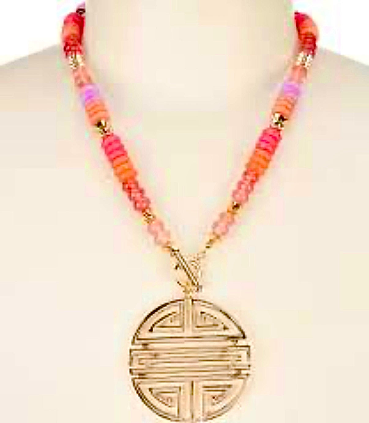 Beaded Geo-Link Shou Pendant Necklace