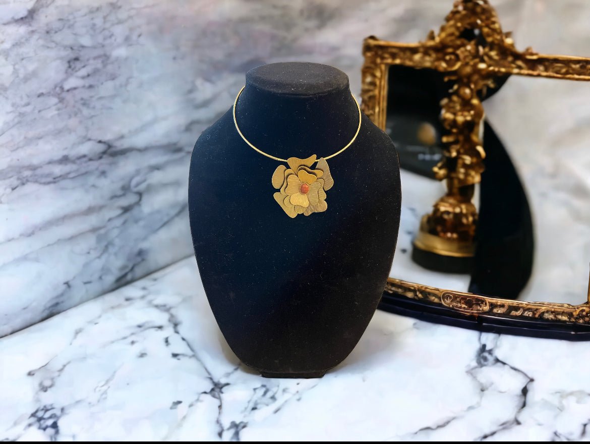 Golden Floral Choker Necklace - Reed House of Jewels