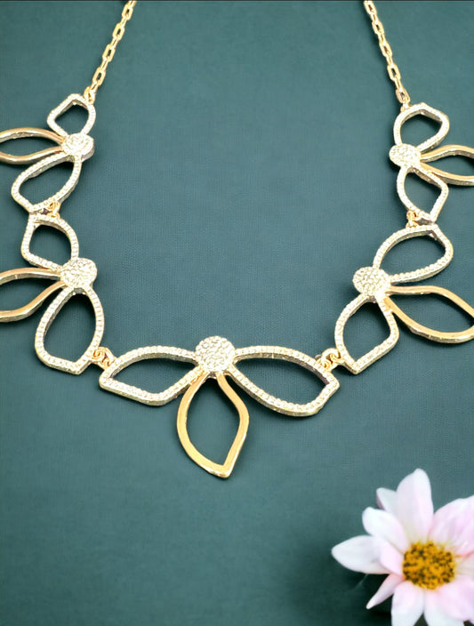 3 Leaf Floral Crystal and Gold Tone Paperclip Necklace - Reed House of Jewels