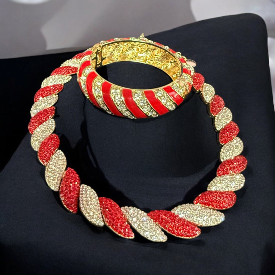 Red and White Crystal Twisted Necklace - Reed House of Jewels