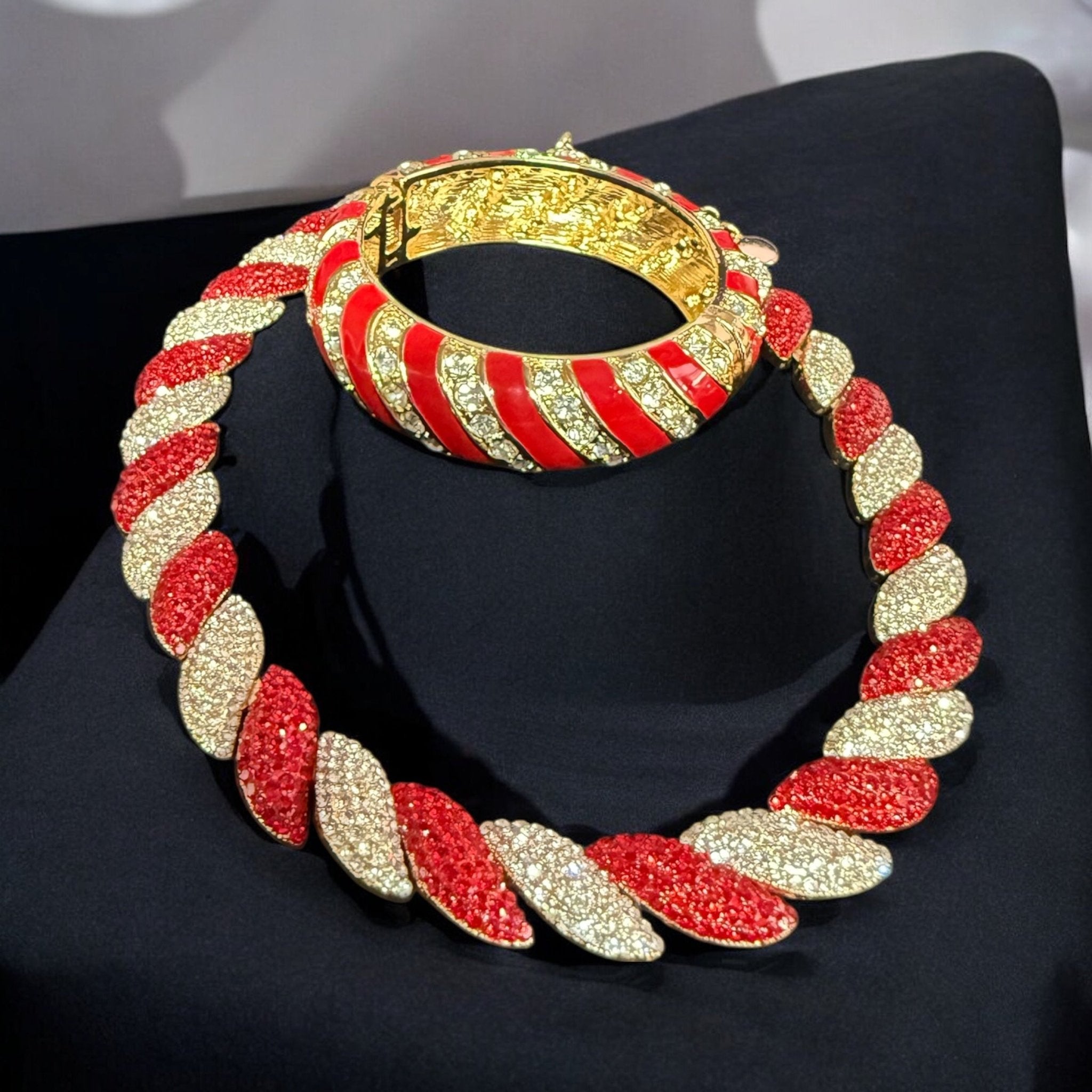 Red and White Crystal Twisted Necklace - Reed House of Jewels