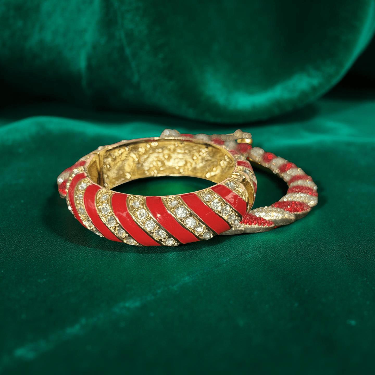 Red and White Crystal Twisted Design Bracelet - Reed House of Jewels