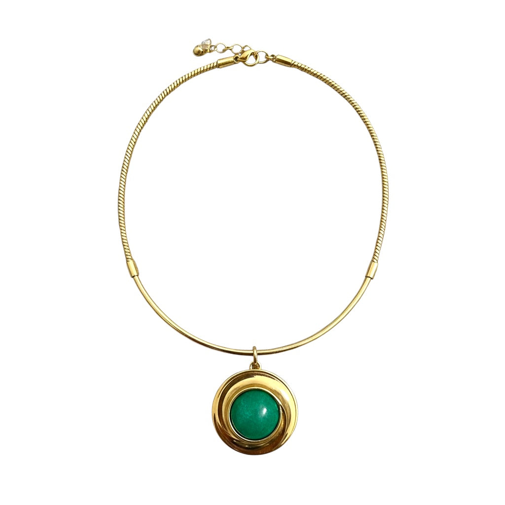 Green Stone with Swirl Metal Pendant Necklace