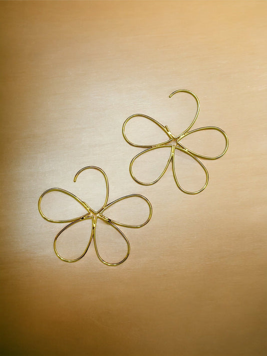 Gold Flower Wire Earrings - Reed House of Jewels