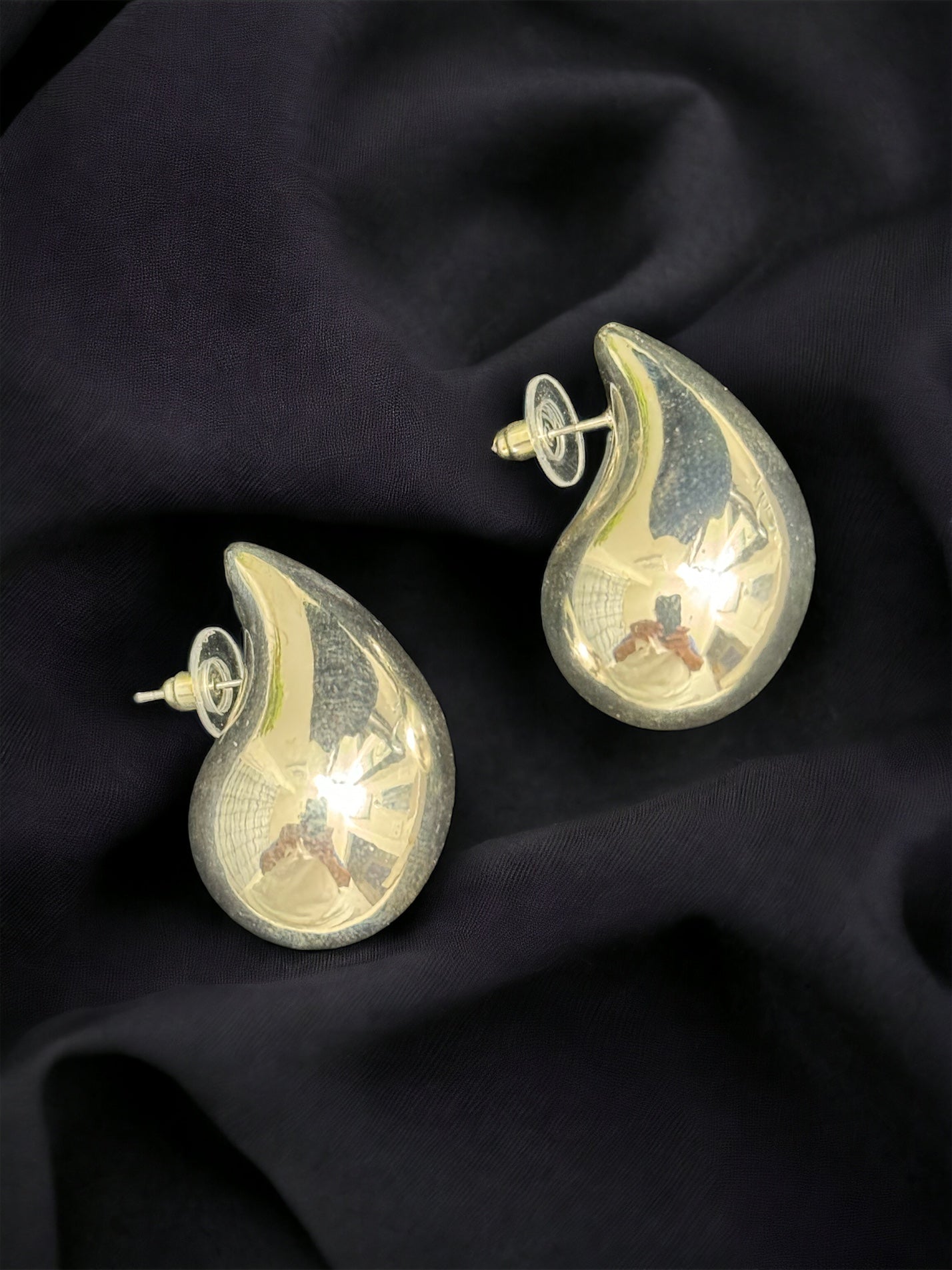 Silver Teardrop Dome Earrings - Reed House of Jewels
