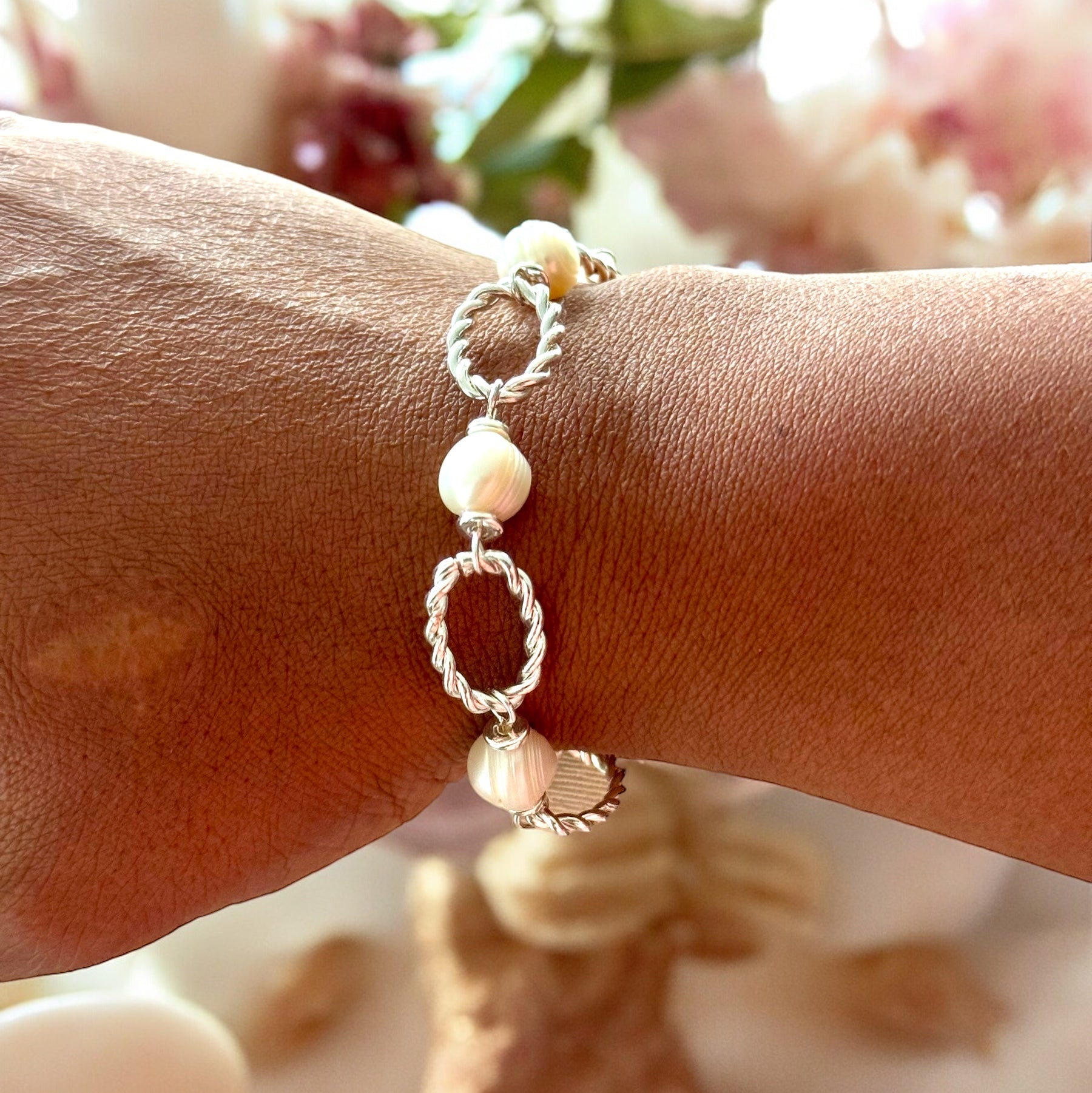 Pearl and Silver Tone Oval Bracelet - Reed House of Jewels