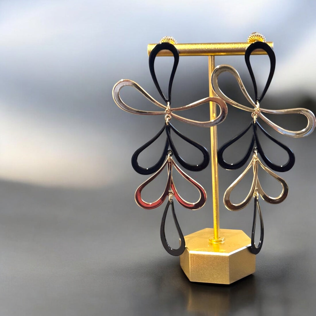 Black and Gold Floral Earrings - Reed House of Jewels