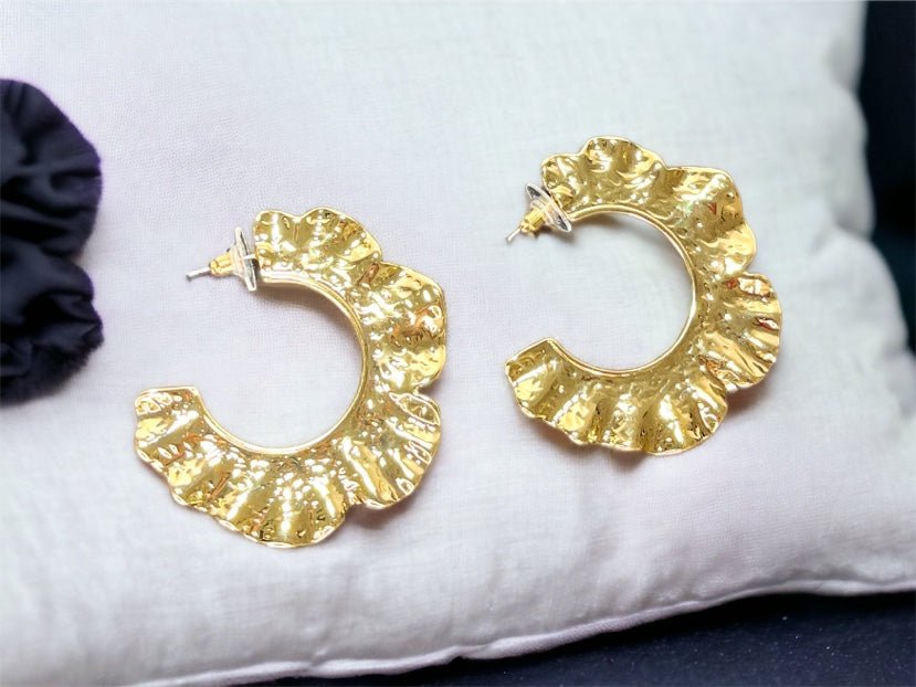 Gold Wave Scalloped Hoop Earrings - Reed House of Jewels